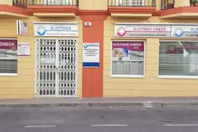 Centro Médico Docthos Salud